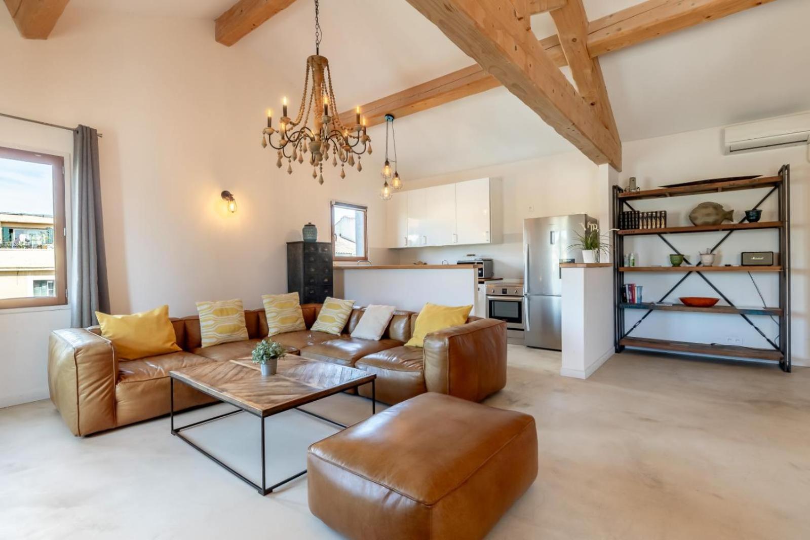 Olive- Vaste Appartement Donnant Sur La Sorgue L'Isle-sur-la-Sorgue Bagian luar foto